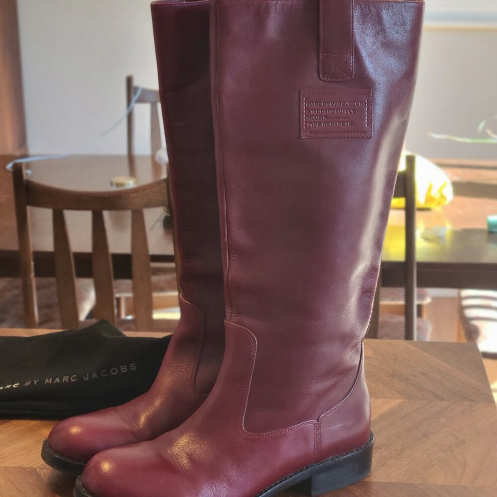 Marc Jacobs Tall Burgundy Boot - Picture 5 of 5